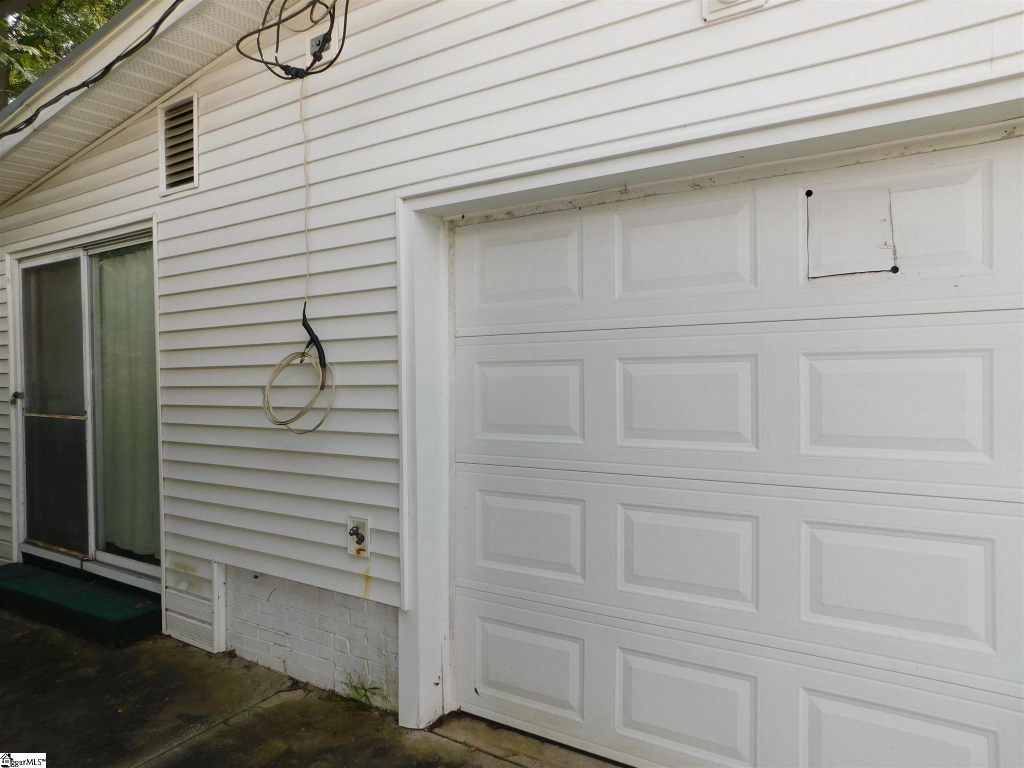 108 Center Street Greer, SC 29651 - Photo 7 of 22 Gallery Image 7