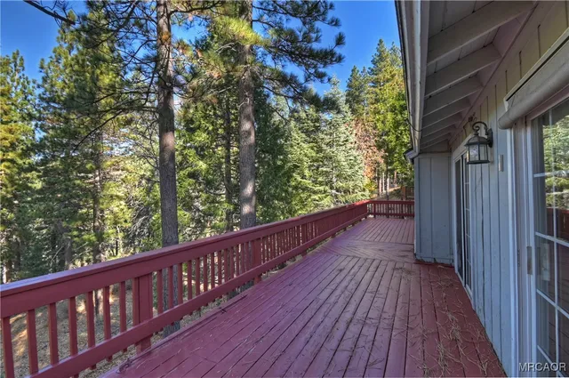 $399,000 | 30580 Live Oak Drive, Running Springs, CA 92382