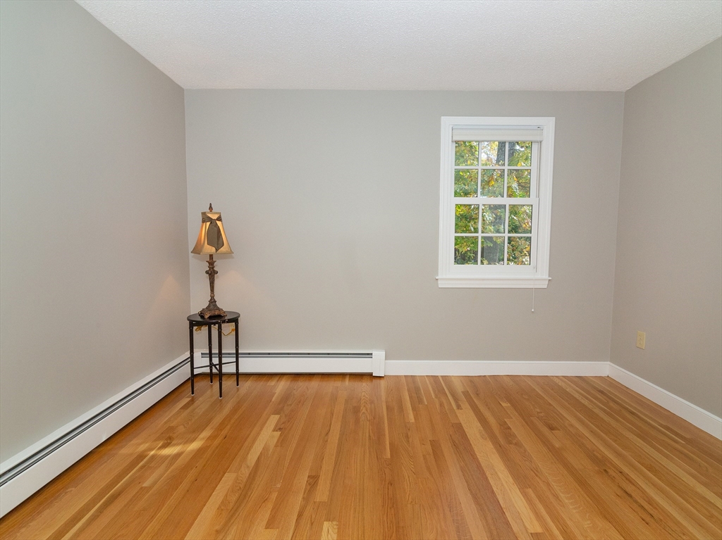 35 Dudley Road Holliston, MA 01746 - Photo 18 of 30 Gallery Image 18