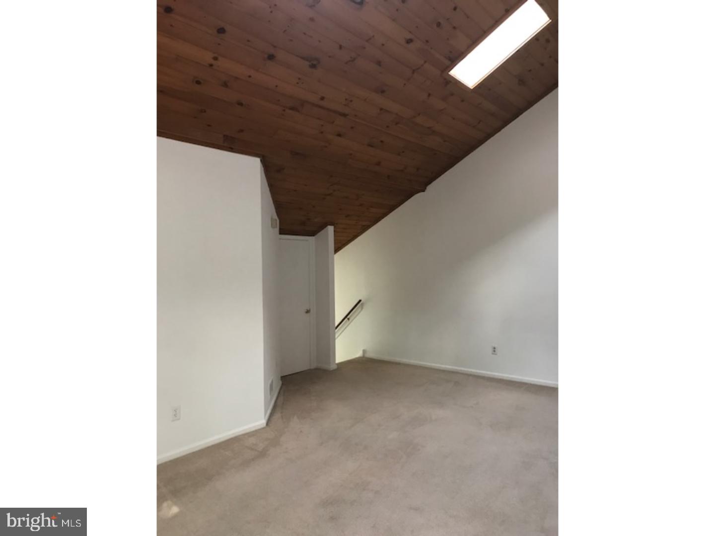212 Christopher Place, Unit 12 Chalfont, PA 18914 - Photo 7 of 21 Living Room