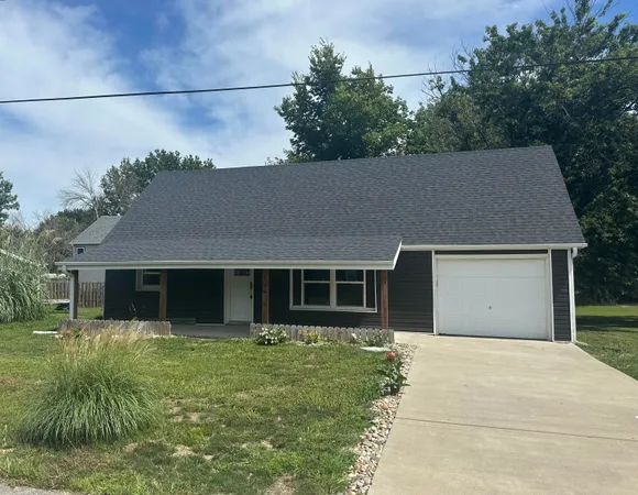 $234,900 | 118 Elaine Avenue, Hallsville, MO 65255