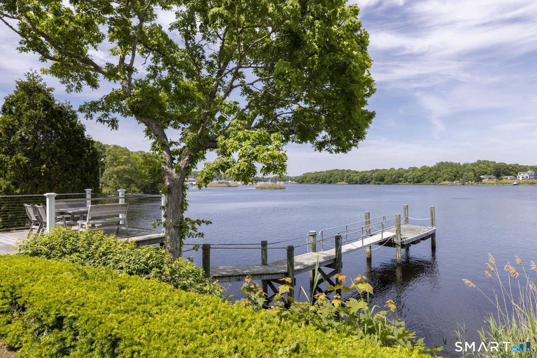 97 River Road Stonington, CT 06379 - Photo 9 of 40