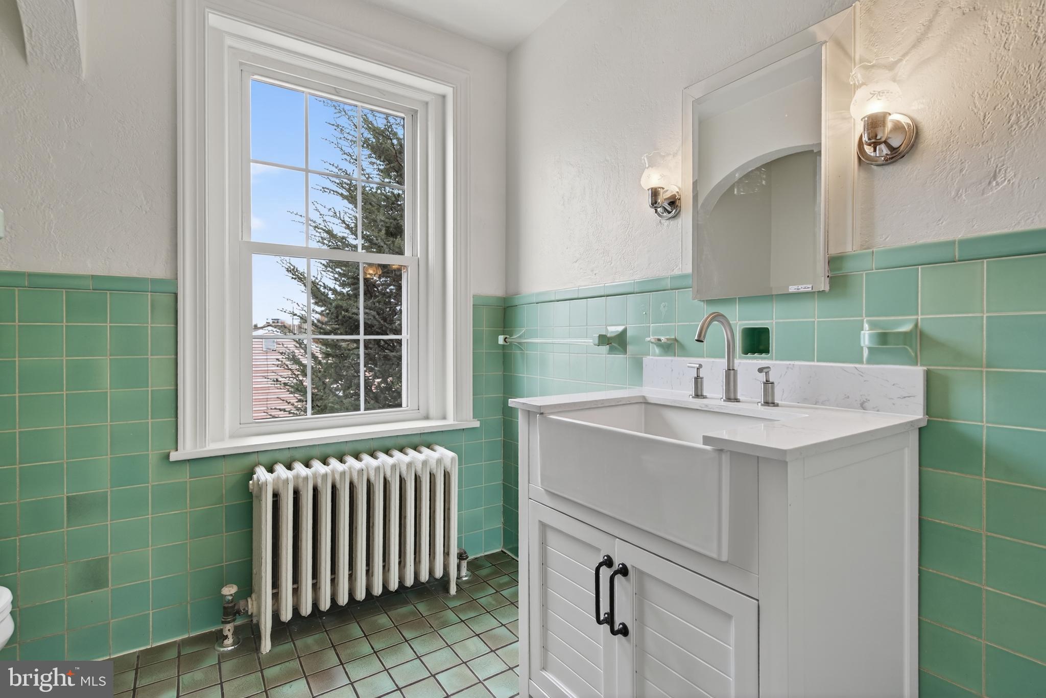 379 East Main Street Leola, PA 17540 - Photo 33 of 56