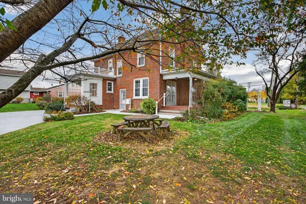 $459,000 | 379 East Main Street, Leola, PA 17540