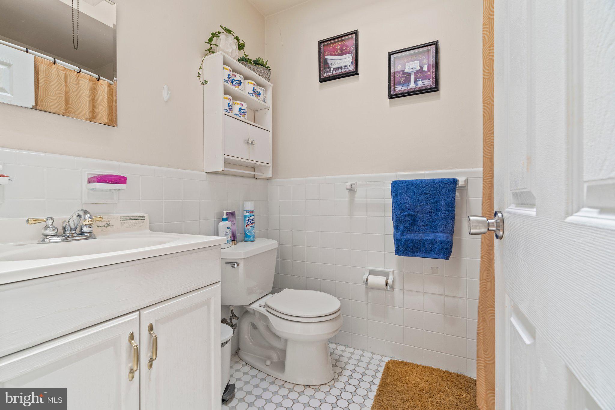 8849 Calvert Street Philadelphia, PA 19152 - Photo 19 of 31 Gallery Image 19
