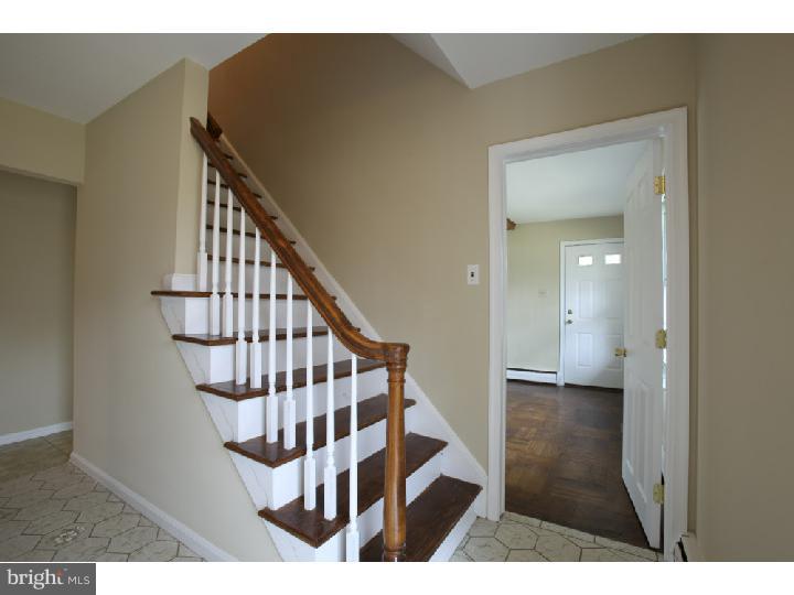 1808 Makefield Road Yardley, PA 19067 - Photo 2 of 17 Foyer
