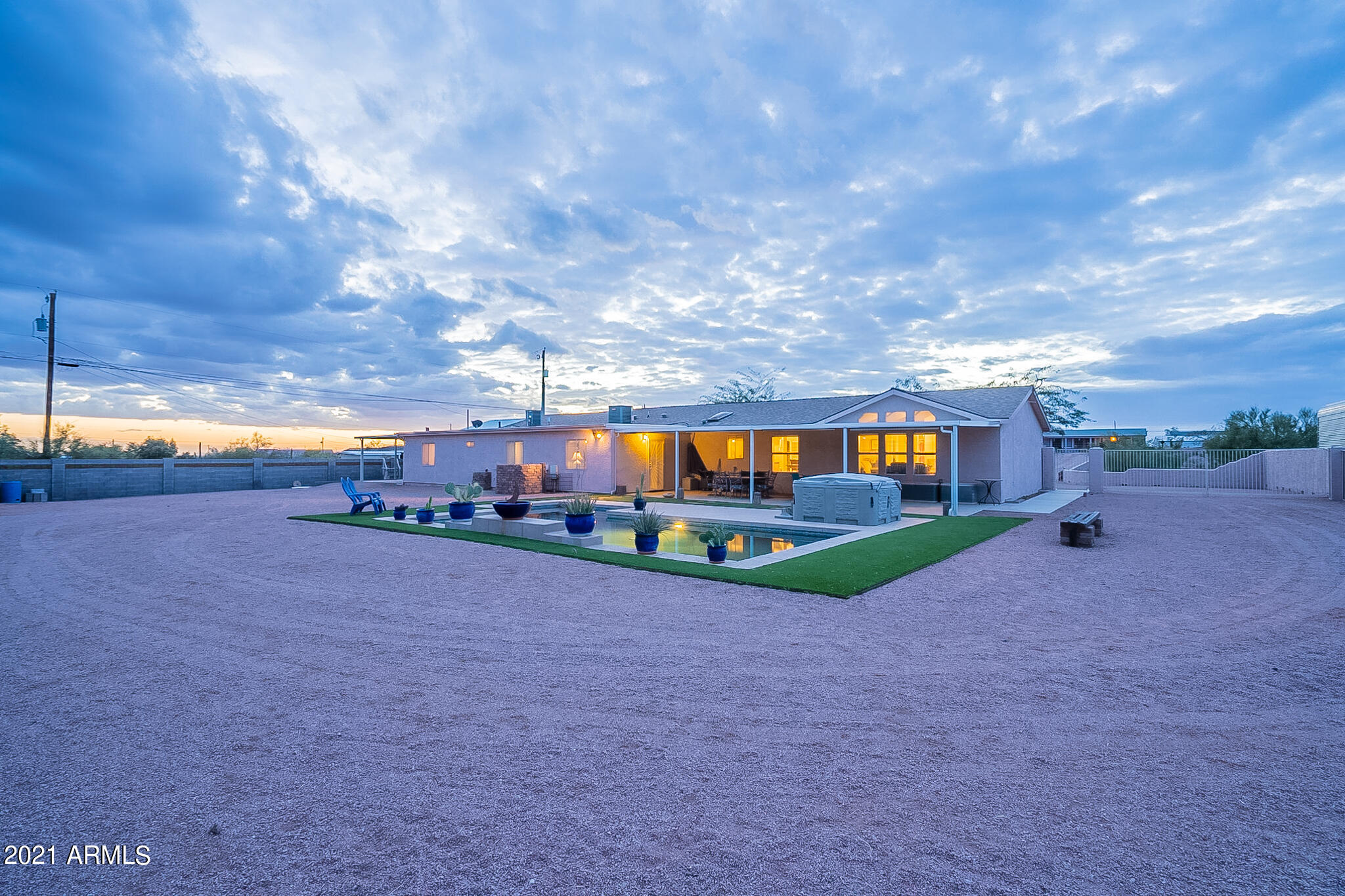 73 South Hilton Road Apache Junction, AZ 85119 - Photo 61 of 66 Hilton-Twilight-8