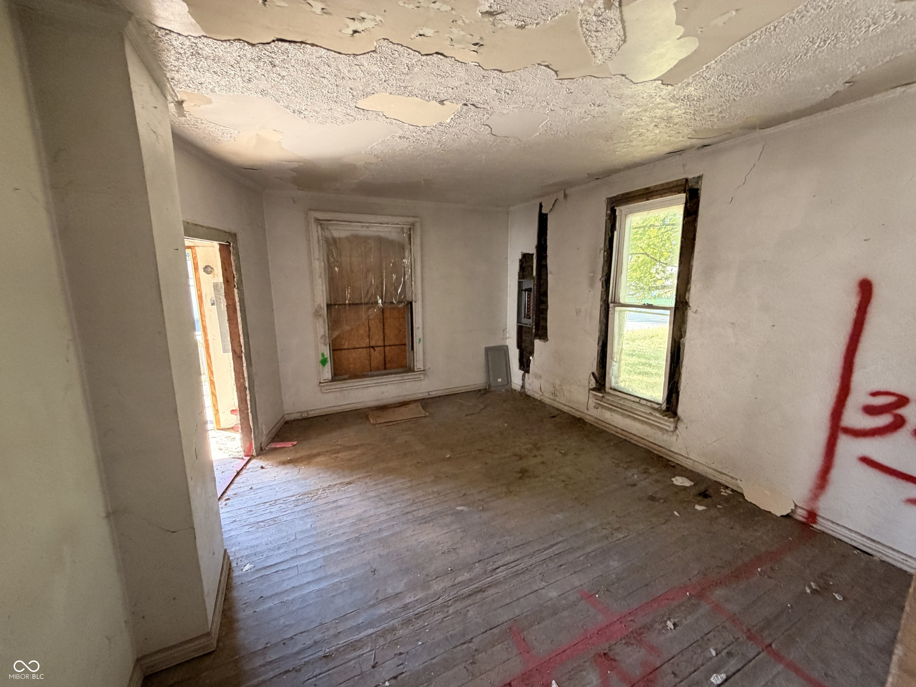 816 East 20th Street Anderson, IN 46016 - Photo 10 of 11