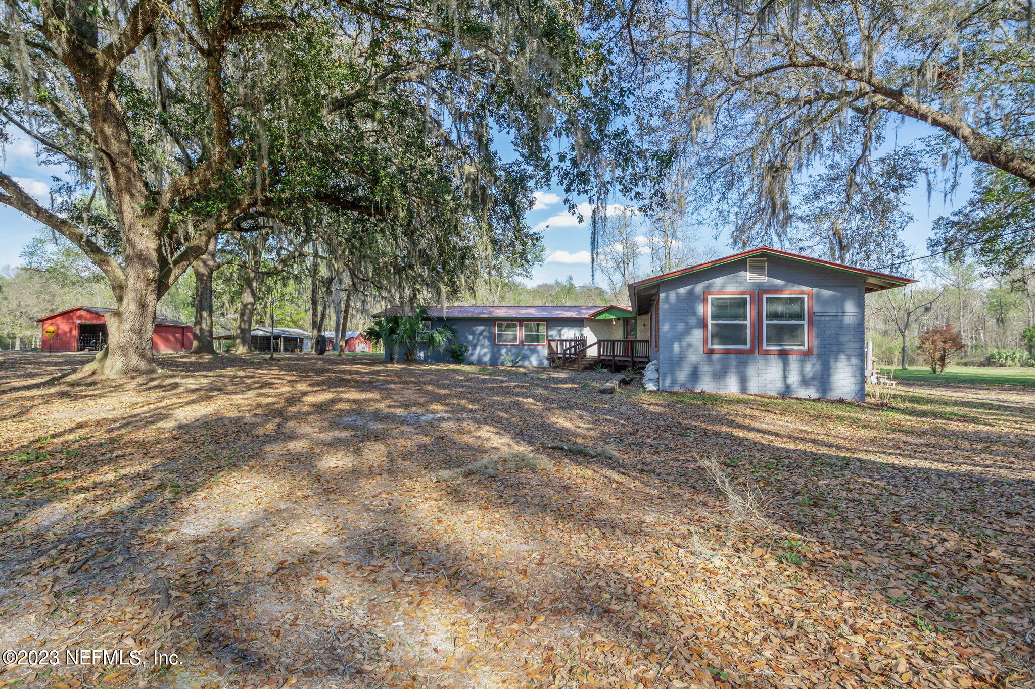 169 Johns Road Palatka, FL 32177 - Photo 5 of 40 5-web-or-mls-IMG_1868