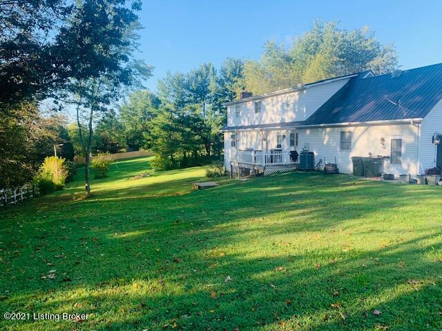 1192 Overall Phillips Road Elizabethtown, KY 42701 - Photo 2 of 26 Back yard