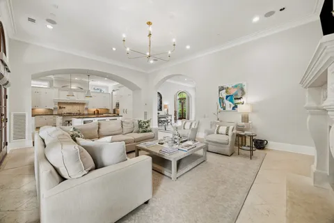 $3,750,000 | 310 Tynebridge Lane, Houston, TX 77024