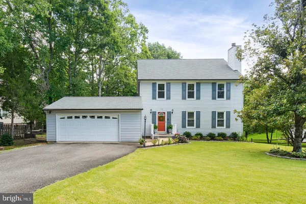$525,000 | 124 Oaklawn Road, Stafford, VA 22554