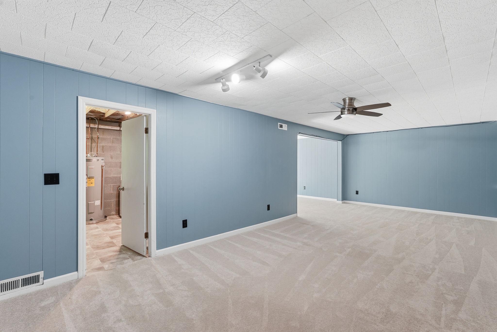 124 Oaklawn Road Stafford, VA 22554 - Photo 31 of 36 a view of an empty room