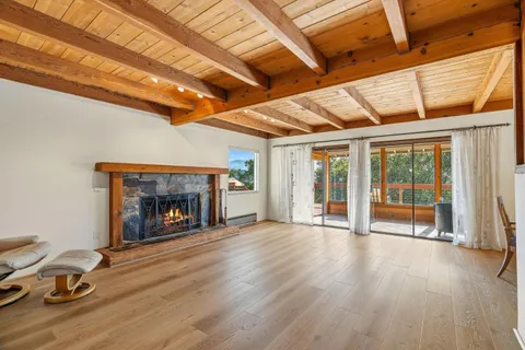 $1,925,000 | 31485 Vía Las Rosas, Carmel Valley, CA 93924