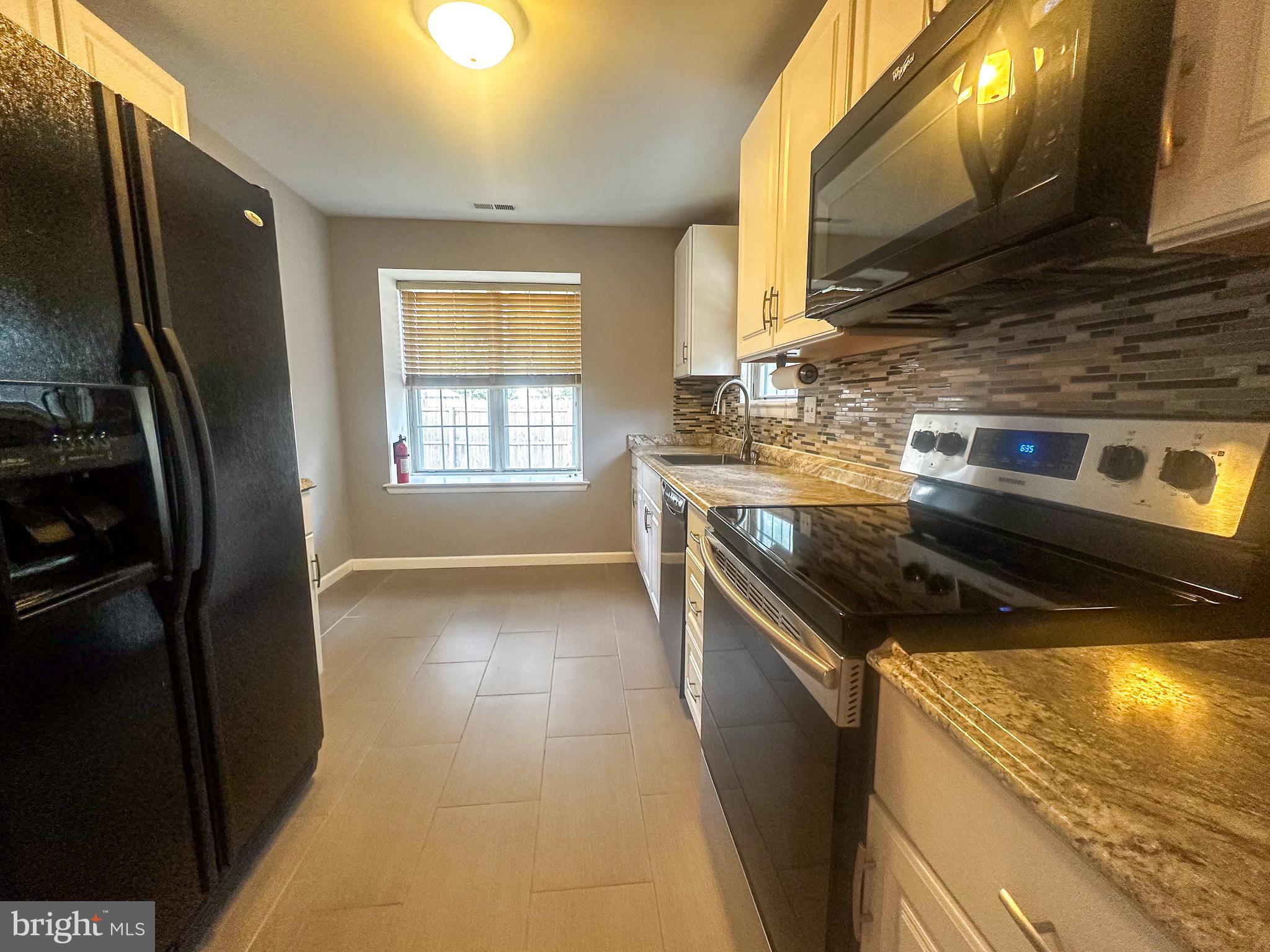 801 East Eagle Point Place Galloway Township, NJ 08205 - Photo 16 of 23