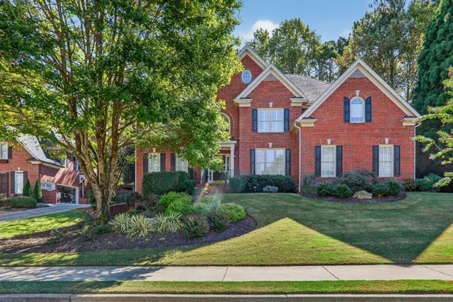 $1,275,000 | 215 Radlett Lane, Alpharetta, GA 30022