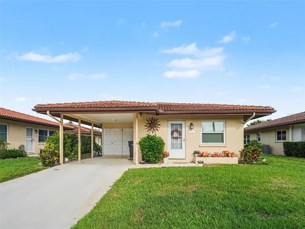 $234,900 | 6608 Auburn Avenue, Unit 6608, Bradenton, FL 34207