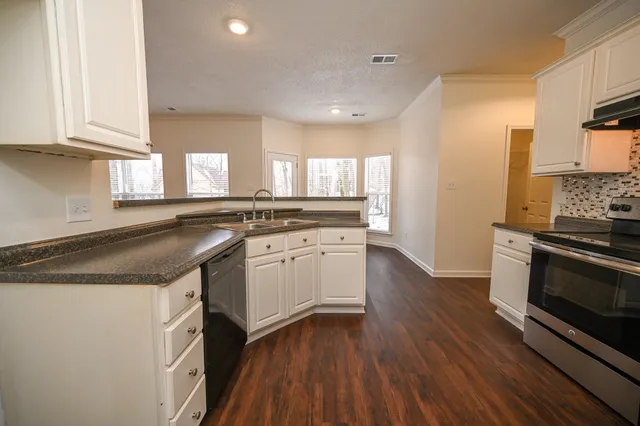 $339,000 | 387 Sherburne Cove, Memphis, TN 38018