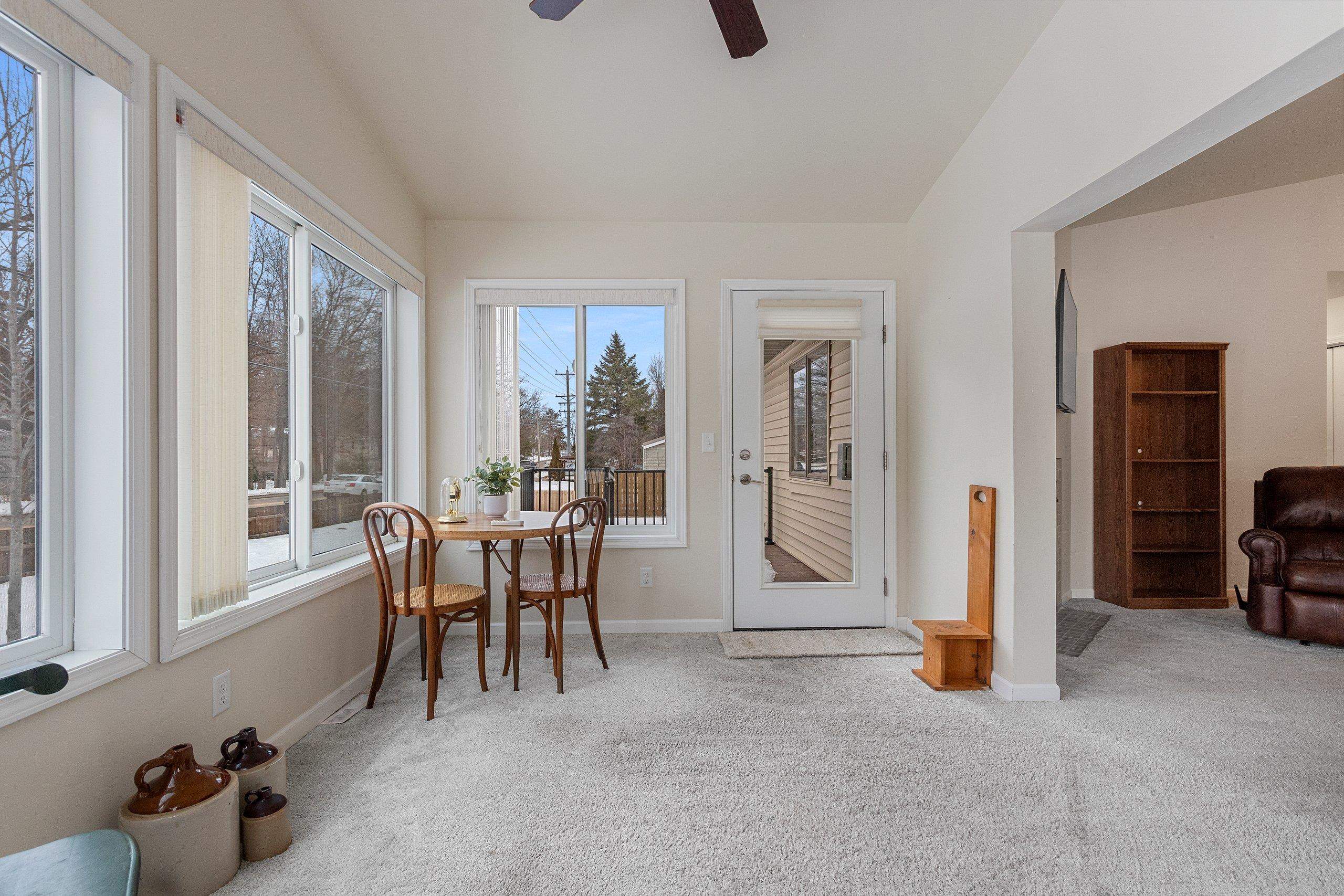 1601 Timber Trail Shawano, WI 54166 - Photo 8 of 38