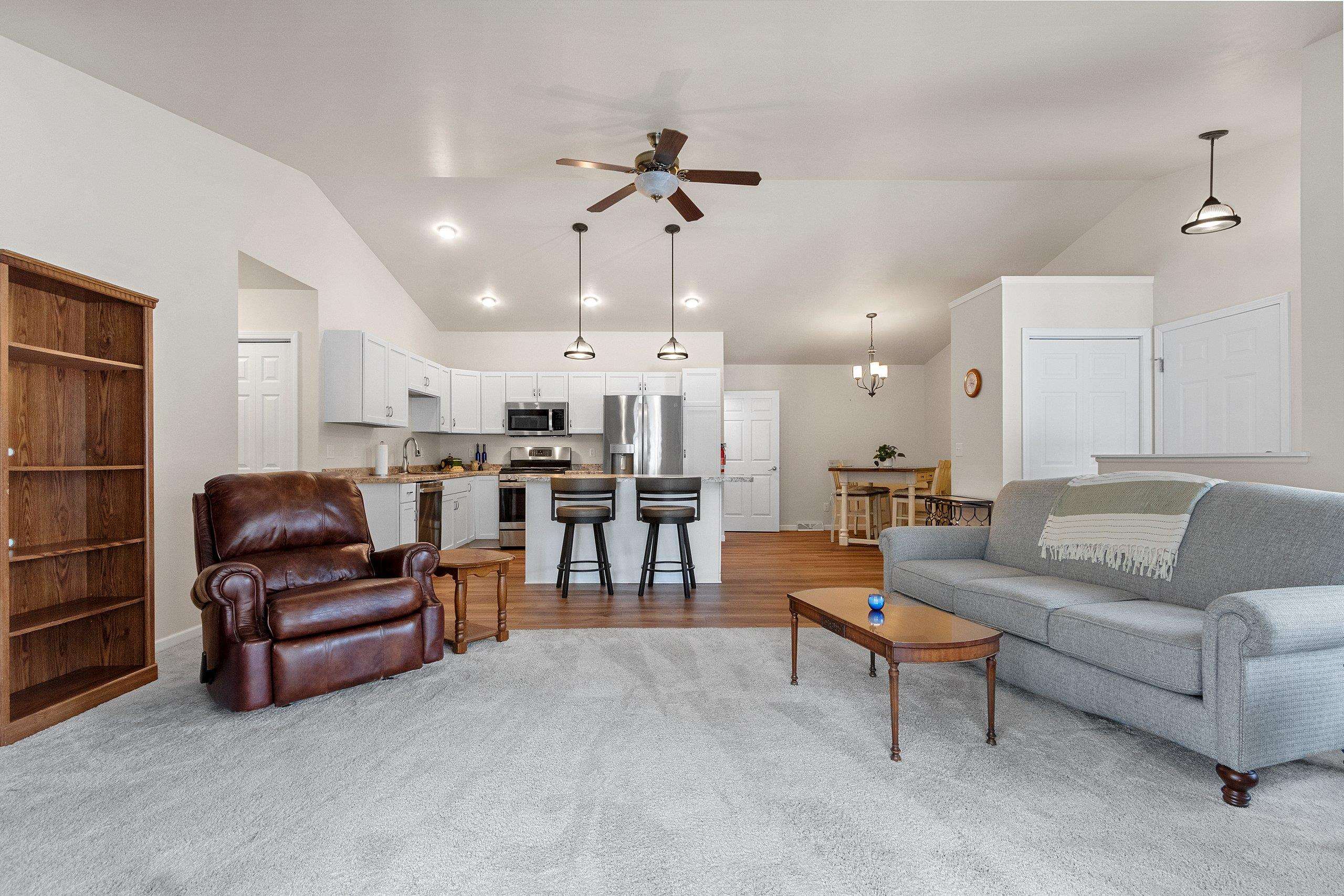 1601 Timber Trail Shawano, WI 54166 - Photo 9 of 38