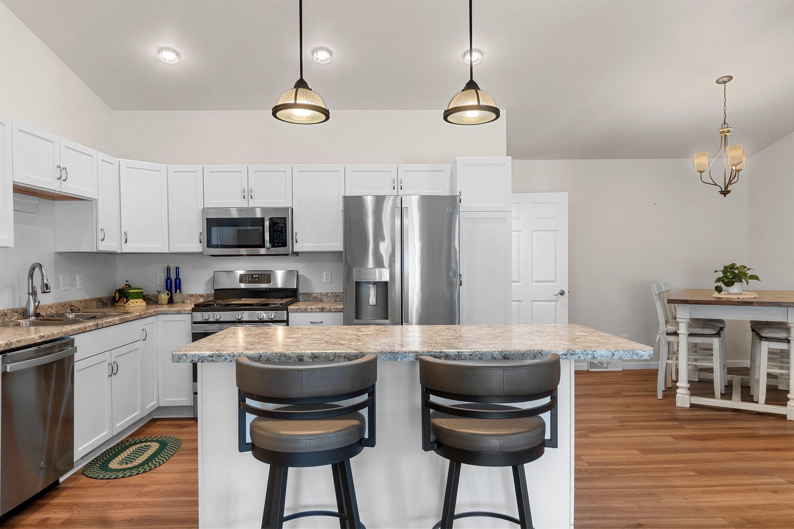 1601 Timber Trail Shawano, WI 54166 - Photo 10 of 38