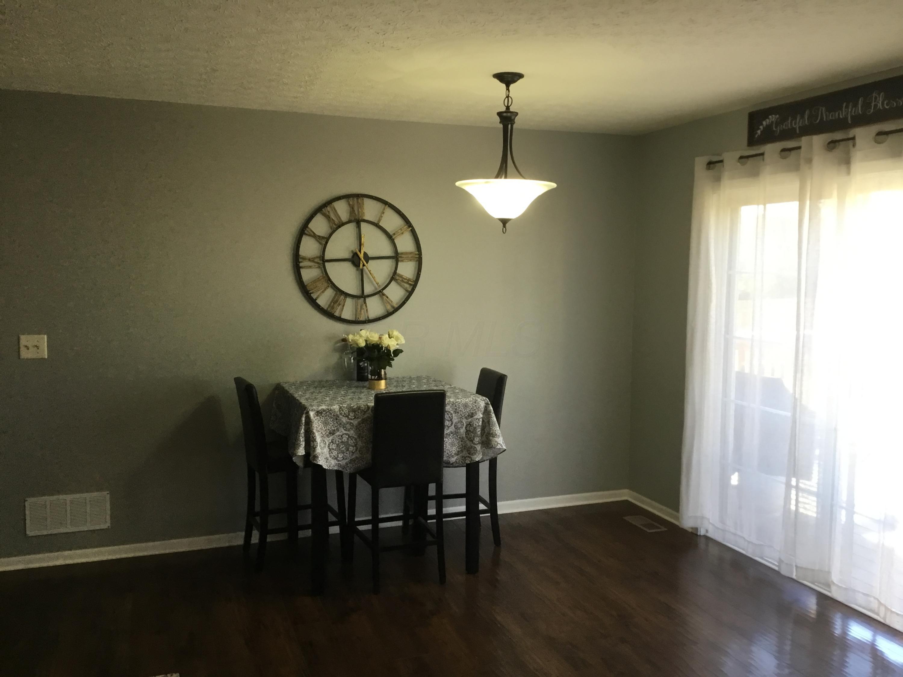 5034 Lee Road South Bloomfield, OH 43103 - Photo 4 of 10