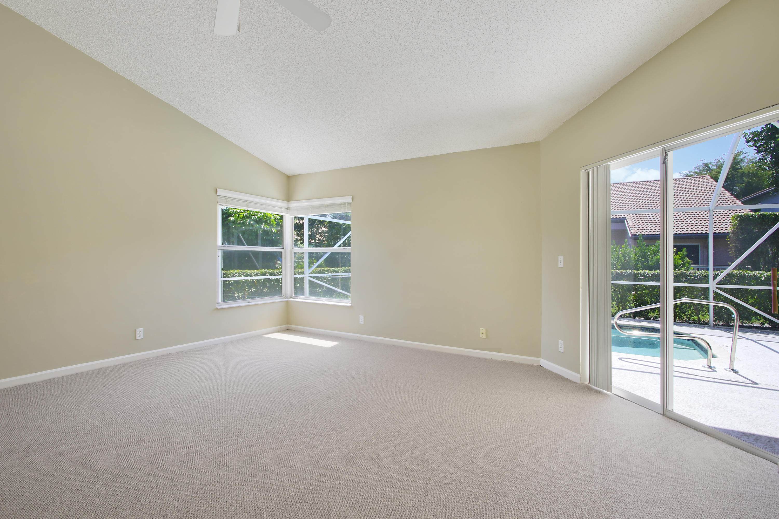 6208 La Vida Terrace Boca Raton, FL 33433 - Photo 14 of 20 55