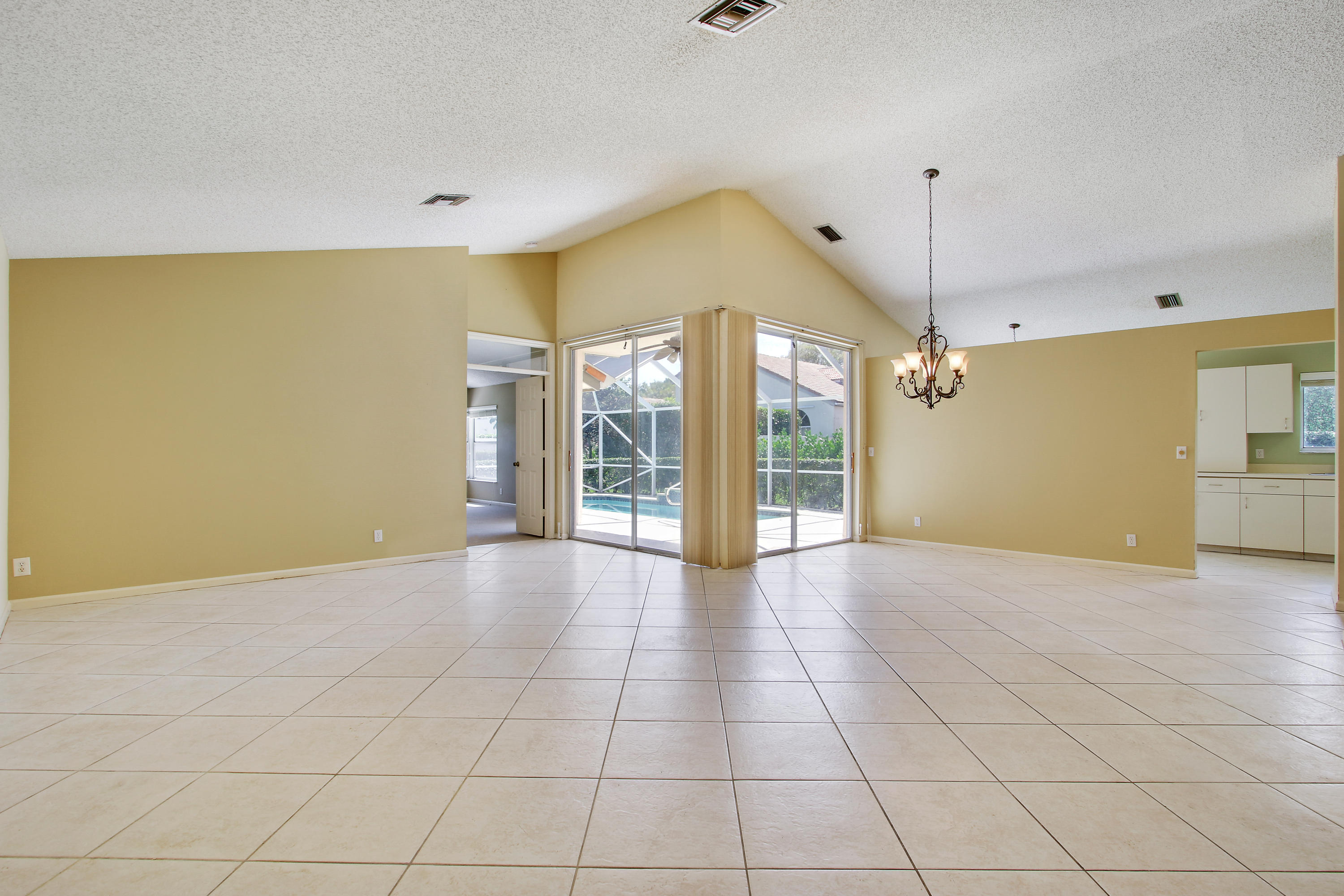 6208 La Vida Terrace Boca Raton, FL 33433 - Photo 3 of 20 44