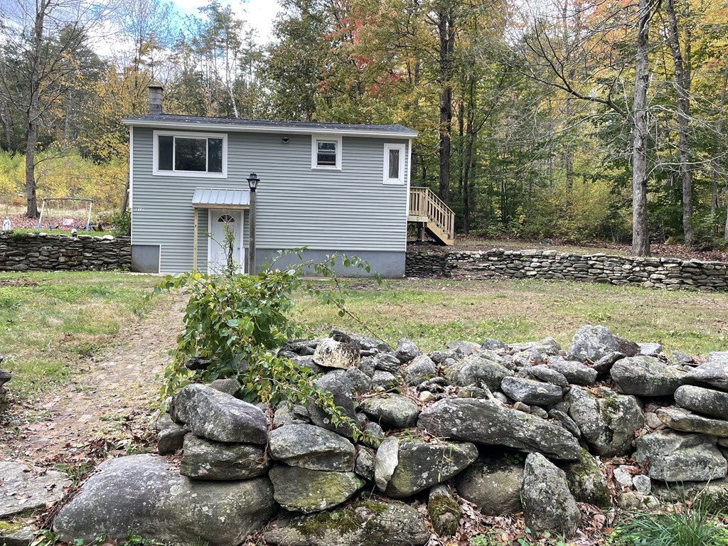 212 Holtshire Road Orange, MA 01364 - Photo 12 of 16 Gallery Image 12