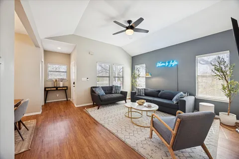 $1,225,000 | 3202 French Place, Austin, TX 78722