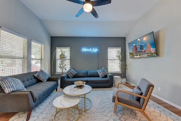 $1,225,000 | 3202 French Place, Austin, TX 78722