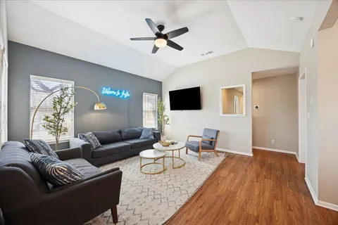 $1,225,000 | 3202 French Place, Austin, TX 78722