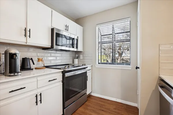 $1,225,000 | 3202 French Place, Austin, TX 78722