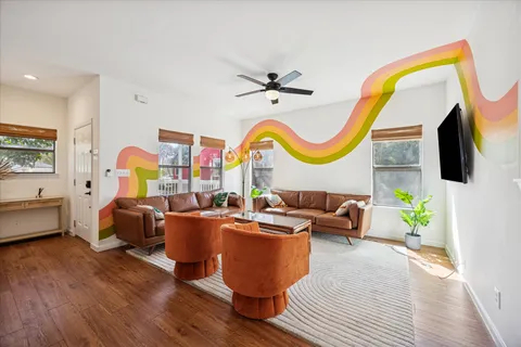 $1,225,000 | 3202 French Place, Austin, TX 78722