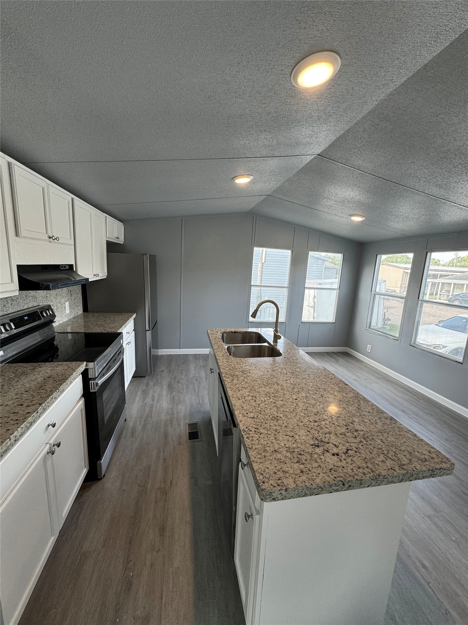 9017 Taub Road, Unit I Houston, TX 77064 - Photo 10 of 27 Gallery Image 10