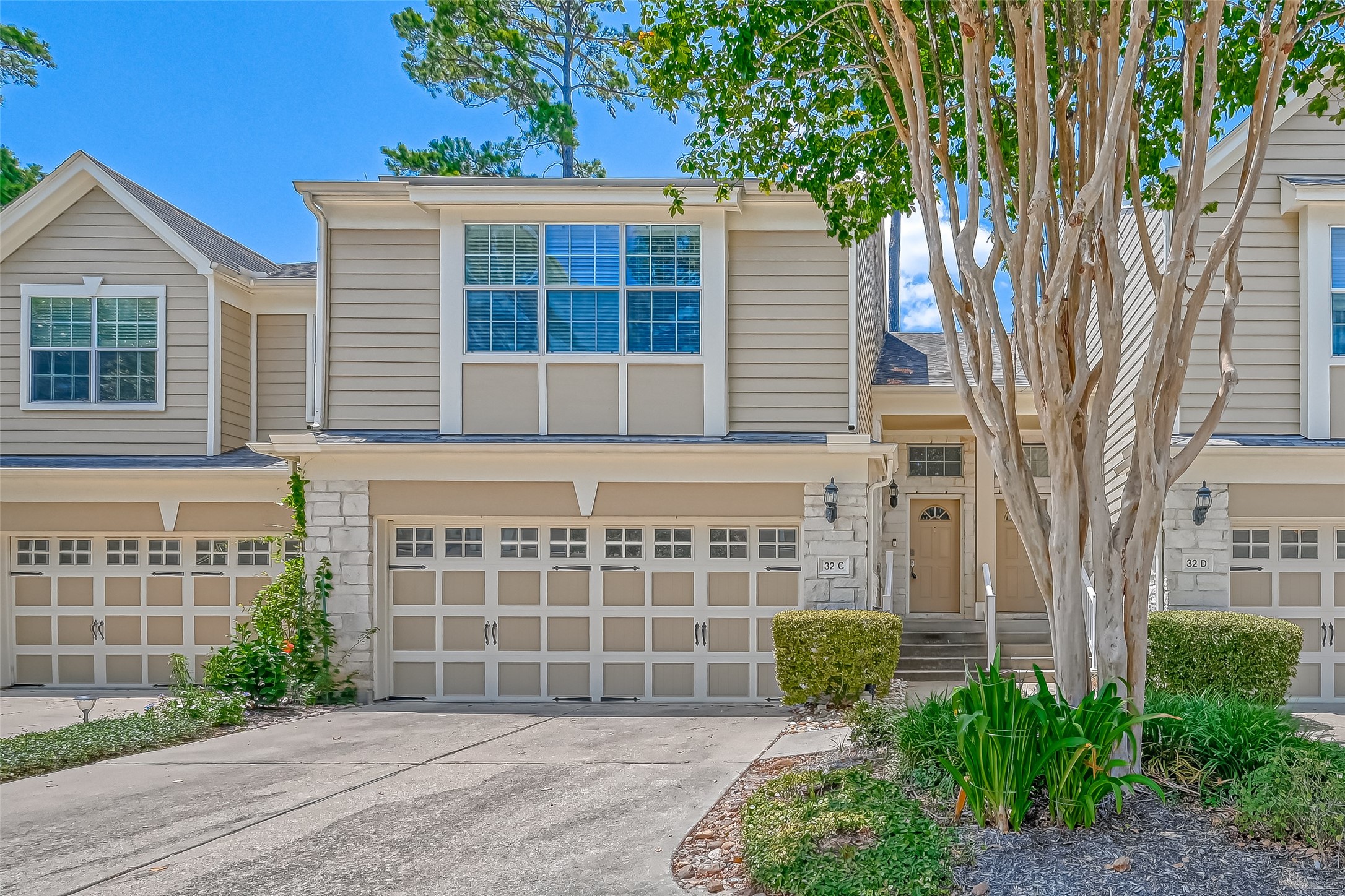 13600 Breton Ridge Street, Unit 32C Houston, TX 77070 - Photo 3 of 44