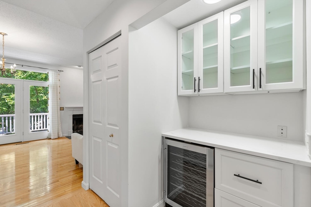 29 Grove Lane, Unit 29 Burlington, MA 01803 - Photo 5 of 35