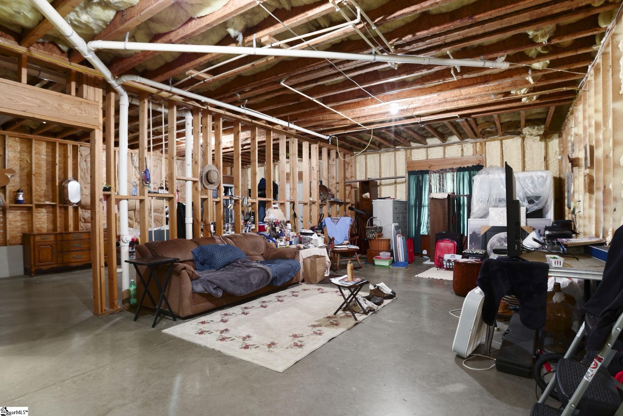 181 Lake Drive Greer, SC 29651 - Photo 28 of 42