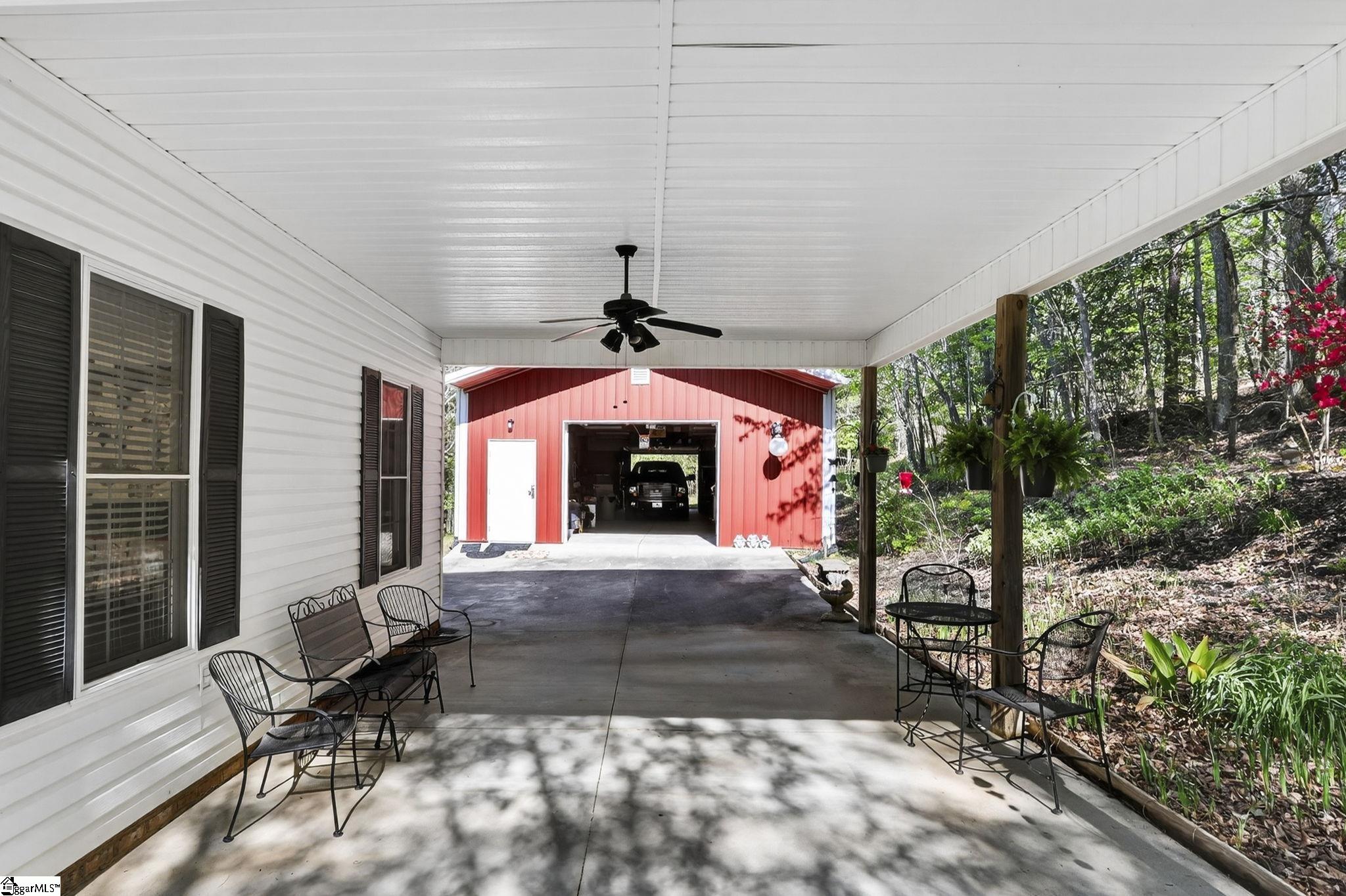 181 Lake Drive Greer, SC 29651 - Photo 33 of 42