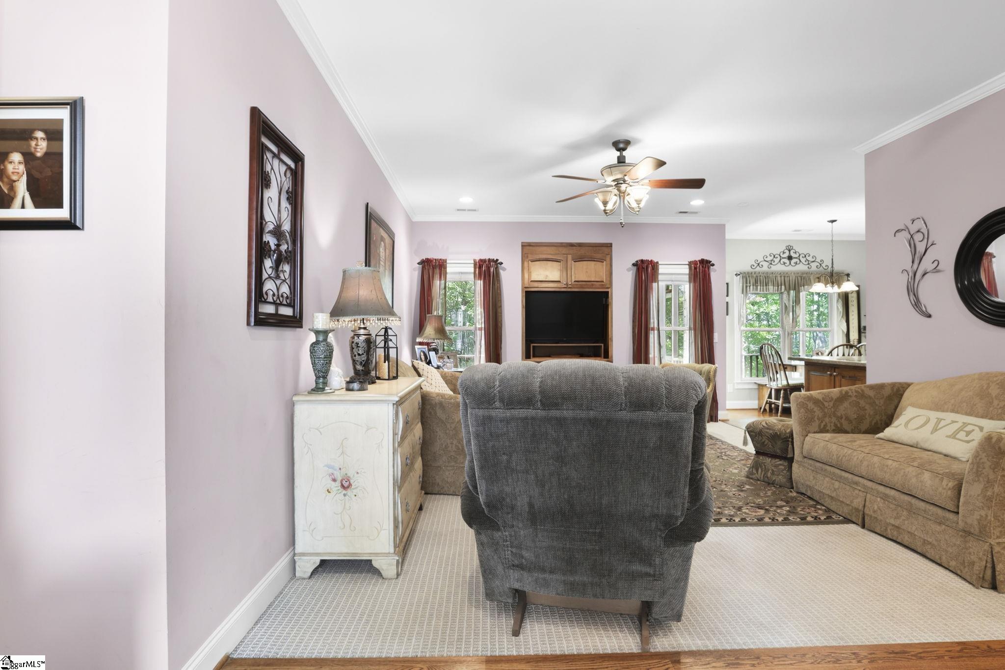 181 Lake Drive Greer, SC 29651 - Photo 6 of 42