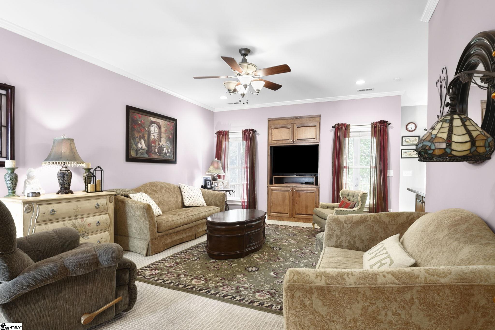 181 Lake Drive Greer, SC 29651 - Photo 7 of 42