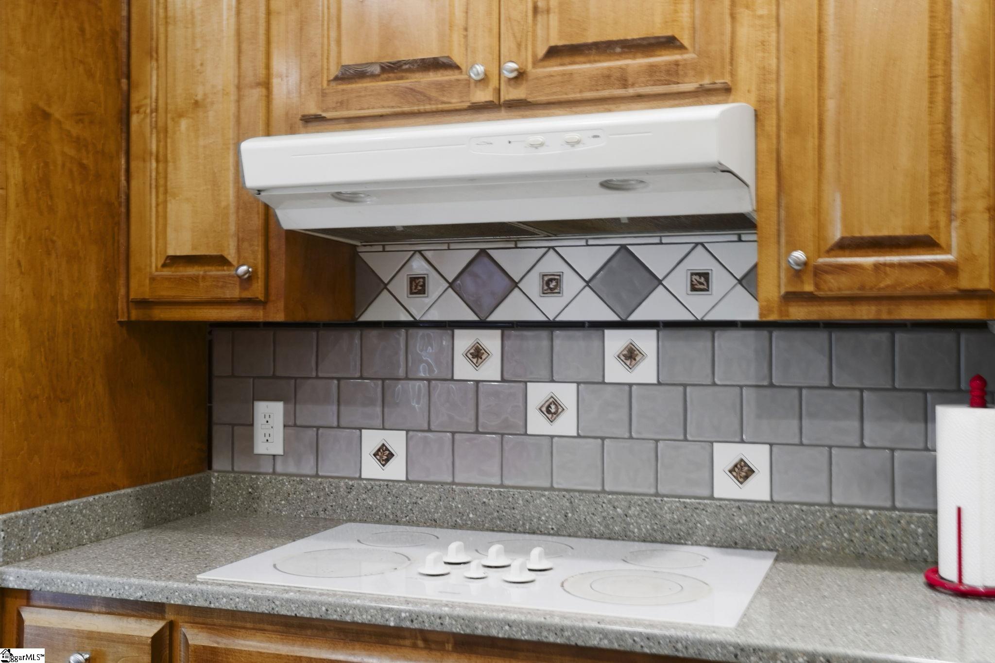 181 Lake Drive Greer, SC 29651 - Photo 10 of 42