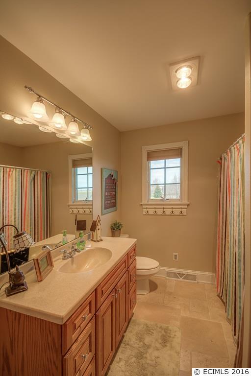 2472 Amber Ridge Drive Dubuque, IA 52002 - Photo 22 of 25 Gallery Image 22