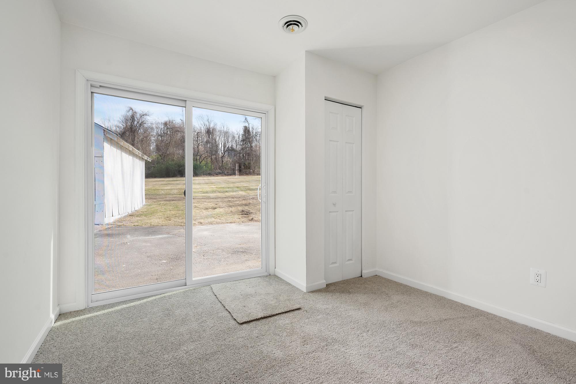 8400 Temple Hill Road Clinton, MD 20735 - Photo 36 of 42