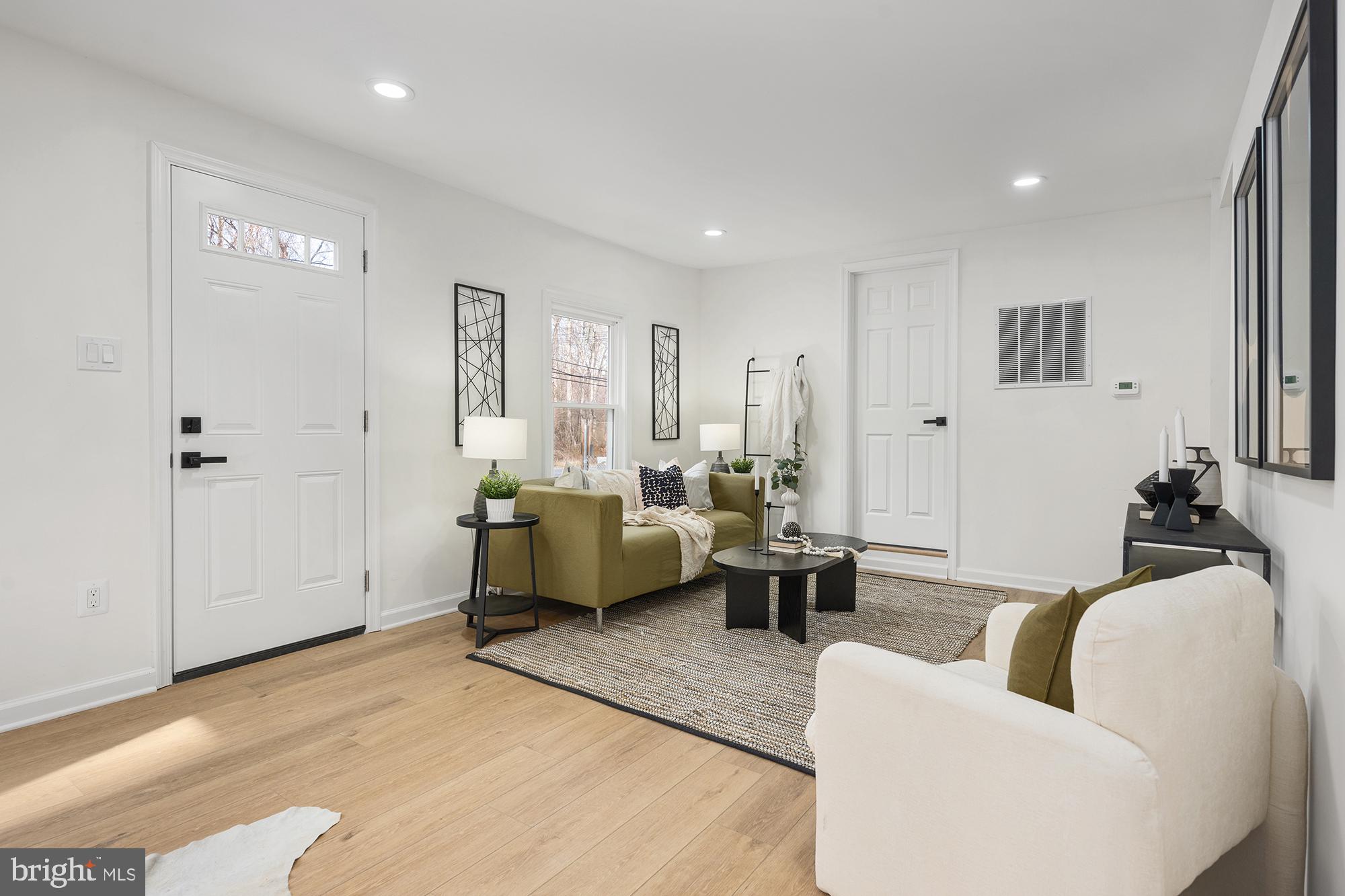 8400 Temple Hill Road Clinton, MD 20735 - Photo 5 of 42