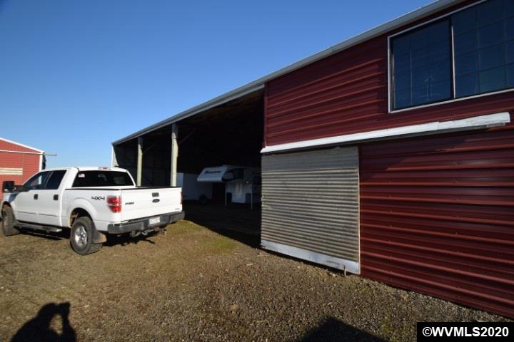38670 South Nowlens Bridge Road Molalla, OR 97038 - Photo 25 of 40
