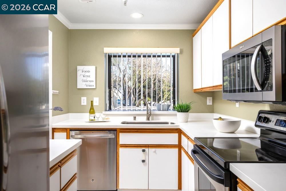 2590 Oak Road, Unit 247 Walnut Creek, CA 94597 - Photo 14 of 25