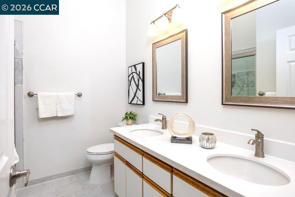 2590 Oak Road, Unit 247 Walnut Creek, CA 94597 - Photo 22 of 25