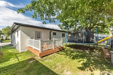 $425,000 | 7032 Lansdowne Avenue, St. Louis, MO 63109