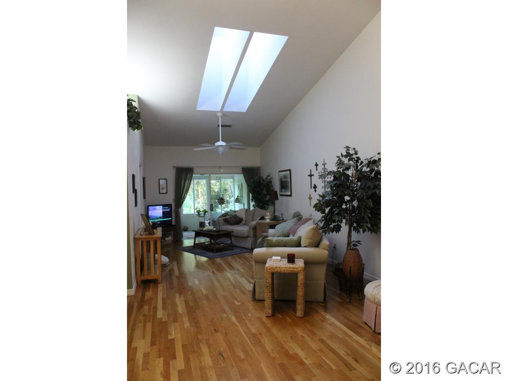 4916 Southwest 10th Lane Gainesville, FL 32607 - Photo 2 of 17 Gallery Image 2
